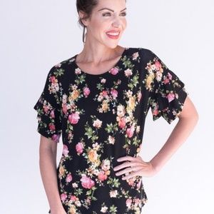 Agnes and Dora Frill Sleeve Top